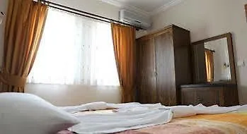 Mira * 博兹贾阿达岛